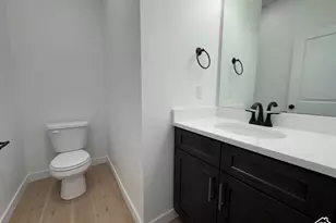 2577 N Scarlet Rd, Eagle Mountain, UT 84005 - Photo 14