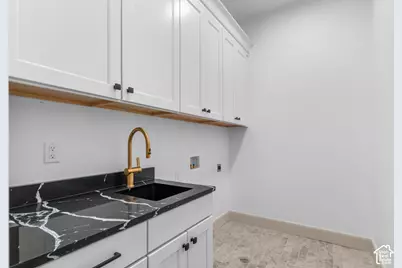 238 W 3175 N, Pleasant View, UT 84414 - Photo 8