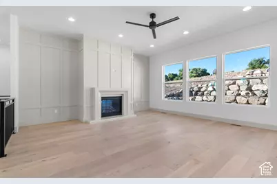 238 W 3175 N, Pleasant View, UT 84414 - Photo 10