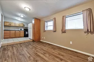 429 Center St, Clearfield, UT 84015 - Photo 18