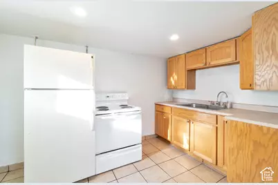 429 Center St, Clearfield, UT 84015 - Photo 38