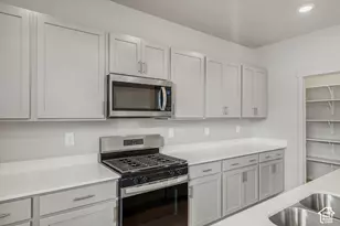 918 E Cody St, Eagle Mountain, UT 84005 - Photo 20