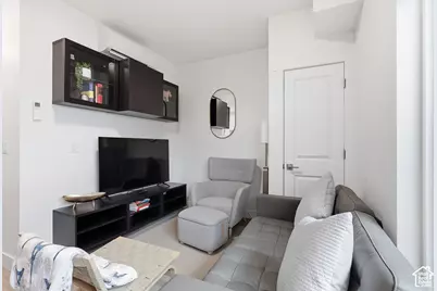 2085 N Main St #309, Sunset, UT 84015 - Photo 4