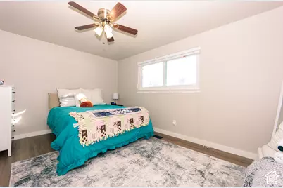 2108 S Main St, Clearfield, UT 84015 - Photo 26