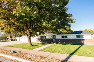 2108 S Main St, Clearfield, UT 84015 - Photo 2