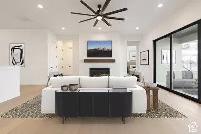 1116 W Gossamer Ln #7, Saratoga Springs, UT 84045 - Photo 2