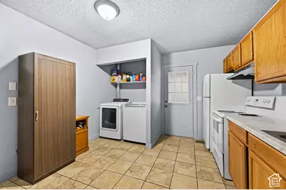 1810 S 800 E, Salt Lake City, UT 84105 - Photo 12