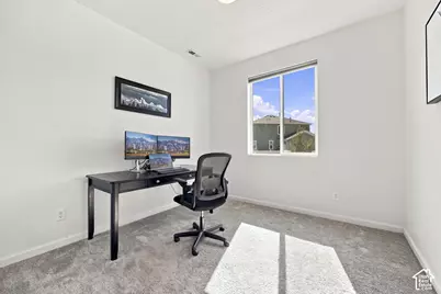 1333 E Wilbur Ln N, Eagle Mountain, UT 84005 - Photo 16