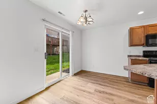1282 N Lily Pad Dr, Spanish Fork, UT 84660 - Photo 8