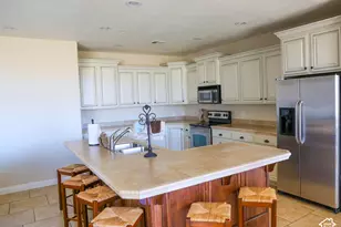 1845 W Canyon Dr, Saint George, UT 84770 - Photo 2