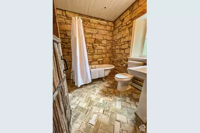 38 E Center St, Ephraim, UT 84627 - Photo 20