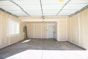 562 W 1750 N, Harrisville, UT 84404 - Photo 18