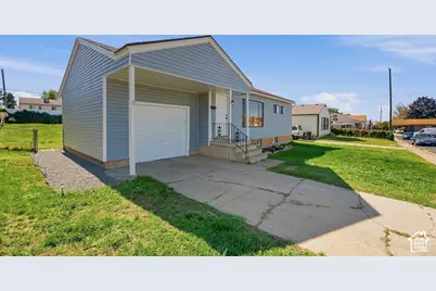 279 E 4525 S, Washington Terrace, UT 84405 - Photo 16