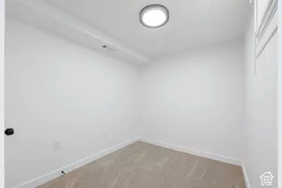 279 E 4525 S, Washington Terrace, UT 84405 - Photo 12