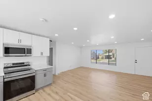 279 E 4525 S, Washington Terrace, UT 84405 - Photo 6