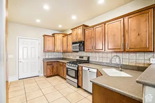 4680 S Garden Spring Ln, Millcreek, UT 84117 - Photo 10