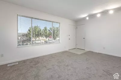5119 W 6435 S, West Jordan, UT 84081 - Photo 4