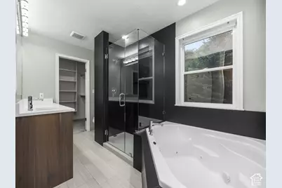 2119 E Oak Ln, Layton, UT 84040 - Photo 36