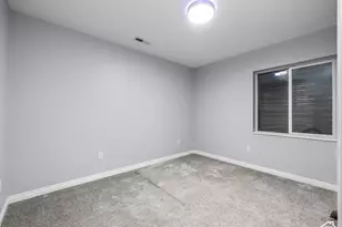 2119 E Oak Ln, Layton, UT 84040 - Photo 42