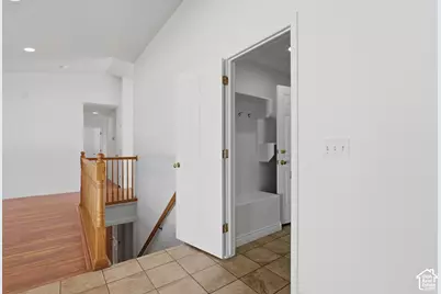 5264 W Vista Ridge Cir, Salt Lake City, UT 84118 - Photo 28