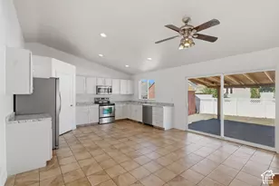 5264 W Vista Ridge Circle, Salt Lake City, UT 84118 - Photo 20
