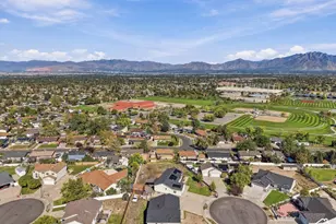 5264 W Vista Ridge Circle, Salt Lake City, UT 84118 - Photo 10
