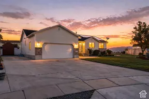 5264 W Vista Ridge Circle, Salt Lake City, UT 84118 - Photo 2