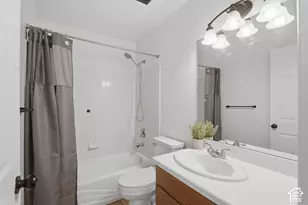 5264 W Vista Ridge Circle, Salt Lake City, UT 84118 - Photo 32