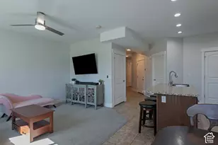 614 E Autumn Branch Way, Draper, UT 84020 - Photo 10