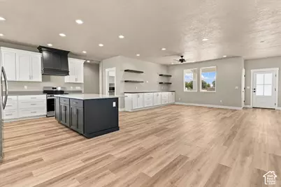 60 W 725 N, Central Valley, UT 84754 - Photo 6