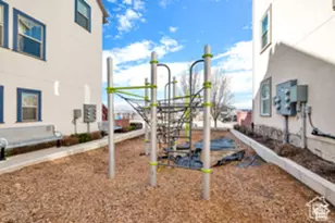 865 W Chiva Ct S, Midvale, UT 84047 - Photo 10
