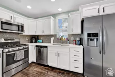 865 W Chiva Ct S, Midvale, UT 84047 - Photo 4