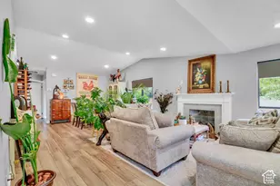 1106 E Brigadoon Ct S, Holladay, UT 84117 - Photo 4