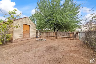 220 E 200 N, Richfield, UT 84701 - Photo 24