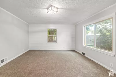 220 E 200 N, Richfield, UT 84701 - Photo 2