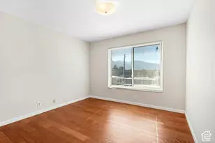2273 E Tara Ln Ln, Holladay, UT 84117 - Photo 10