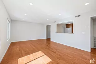 2273 E Tara Ln Ln, Holladay, UT 84117 - Photo 6