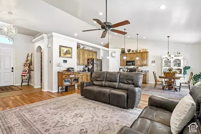 8853 S Tintic Ln, West Jordan, UT 84081 - Photo 6