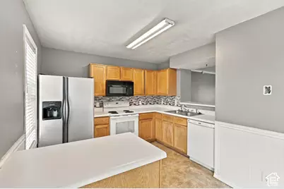 268 Alfred Dr, Tooele, UT 84074 - Photo 10