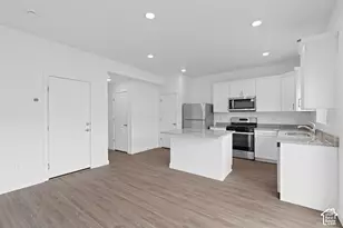 7218 N Oquirrh Ranch Parkway N, Eagle Mountain, UT 84005 - Photo 4