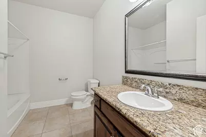 476 W 200 N #208, Springville, UT 84663 - Photo 12