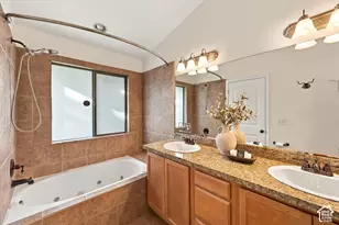 251 E Ailee Ln, Salt Lake City, UT 84107 - Photo 10