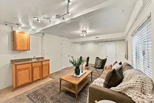 251 E Ailee Ln, Salt Lake City, UT 84107 - Photo 22