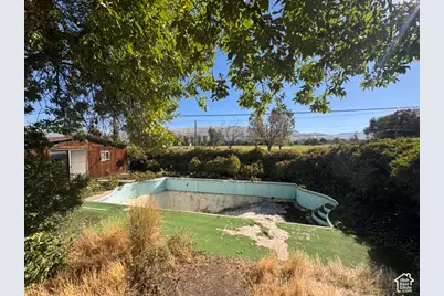 1434 N Baroness Pl, Salt Lake City, UT 84116 - Photo 4