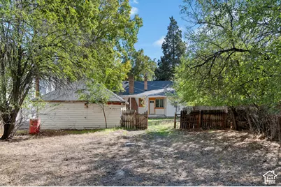 341 E 200 S, Provo, UT 84606 - Photo 24