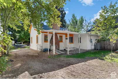 341 E 200 S, Provo, UT 84606 - Photo 20