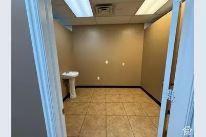 3078 W 7800 S, West Jordan, UT 84088 - Photo 16
