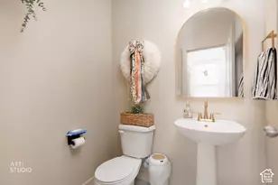 6439 W South Jordan Pkwy S, South Jordan, UT 84009 - Photo 24