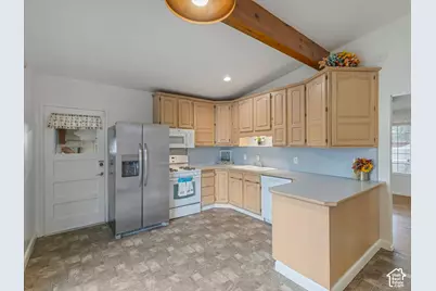 3680 S Havasu Way, West Valley, UT 84120 - Photo 8