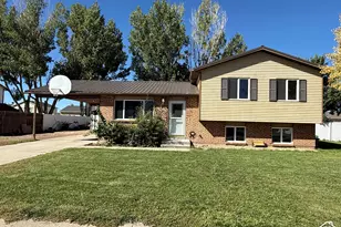 1216 S Birch Ave, Roosevelt, UT 84066 - Photo 1